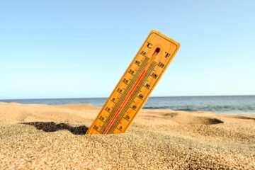 Information on-seasonal transitions temperature shifts and related effects